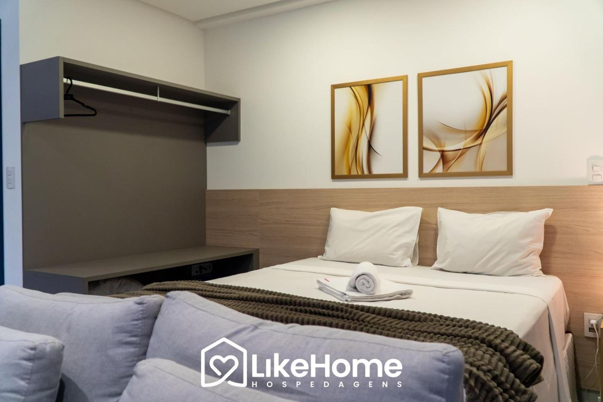 One Way Apartment *
